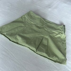 Sun-deh Green Pleated Mini Skirt‎